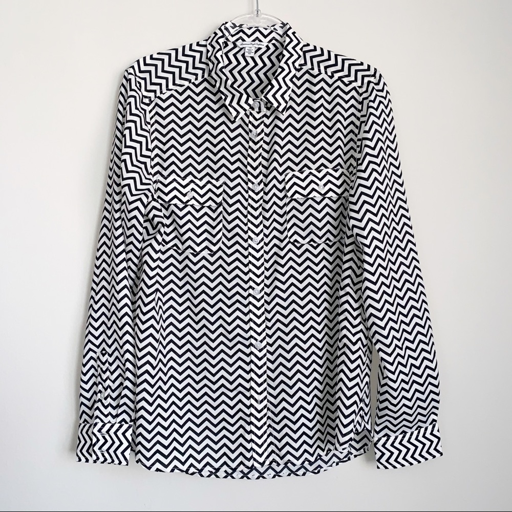 American Eagle | Button down Blouse